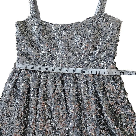 Sachin + Babi Quinn Silver Metallic Sequins Mini Dress 4 Party Glittery Shimmery - Picture 14 of 16